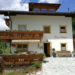 Haus Holzer Apartamento *