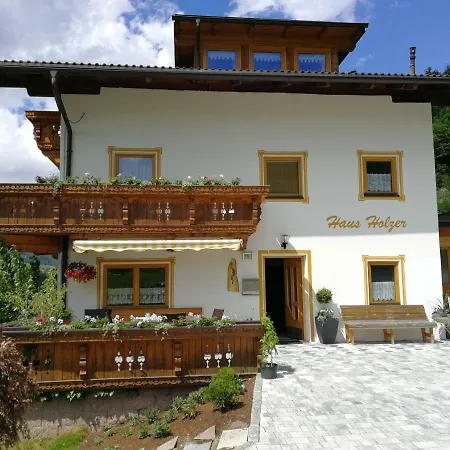 Haus Holzer Apartman *